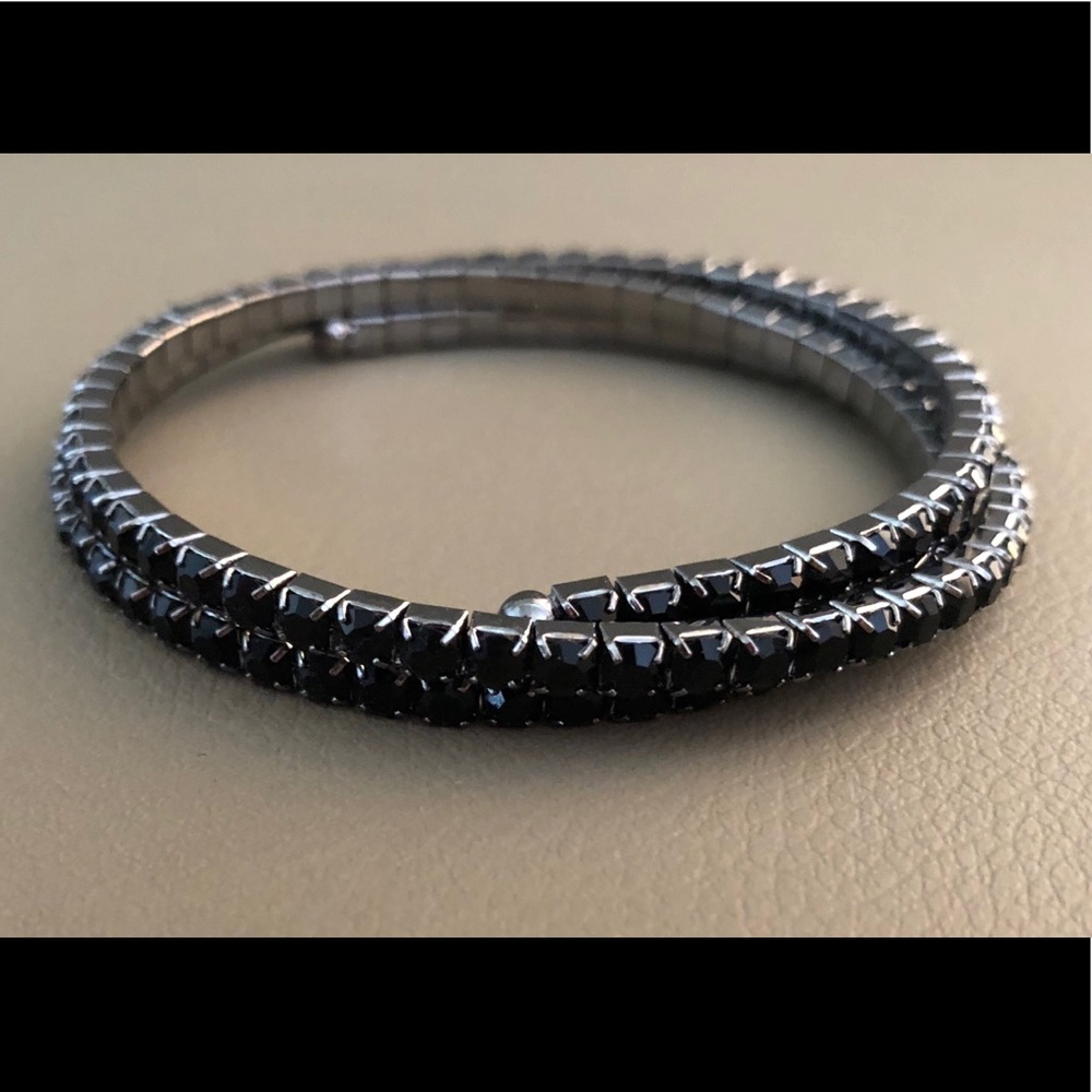 BLACK RHINESTONE COIL BRACELET